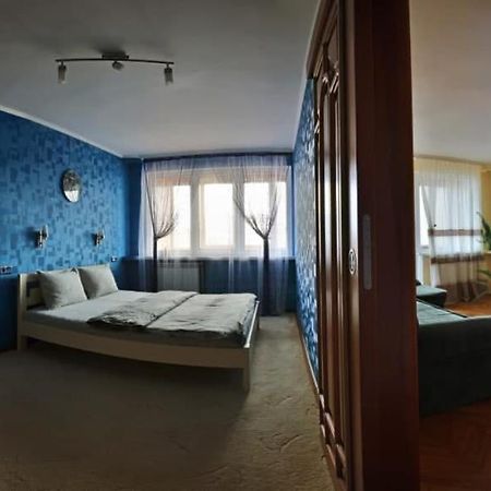 Babylon Apartments On Maidan Rivne Bagian luar foto